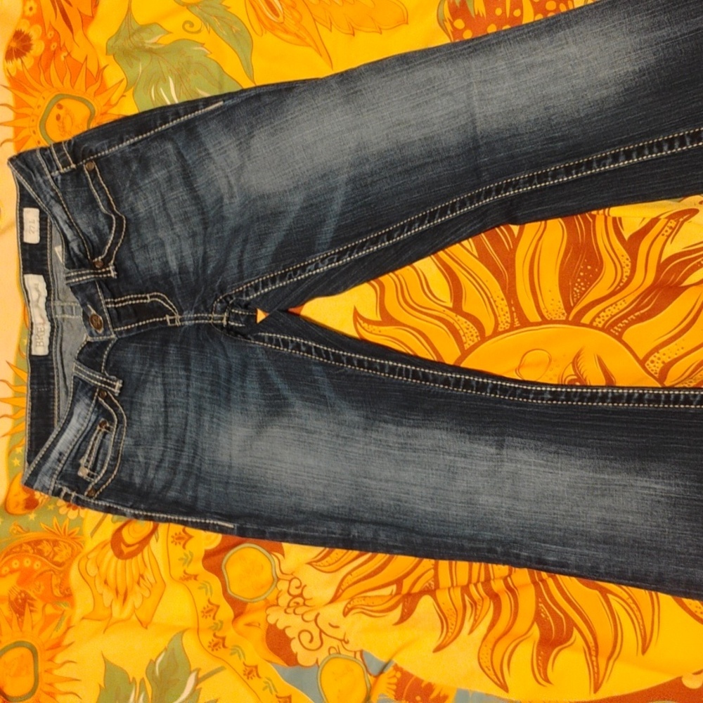 BKE Sabrina size 27L 27x33